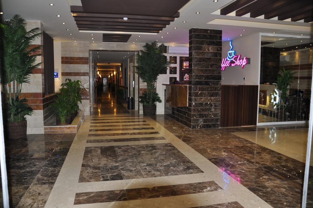 Al Bustan Crown Hotel 2 Arar Extérieur photo